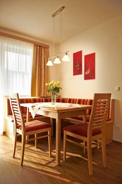 Appartements Bergblick Flachau Rom bilde