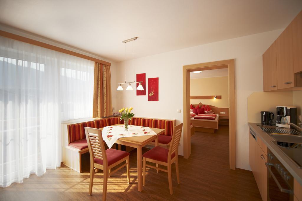 Appartements Bergblick Flachau Rom bilde